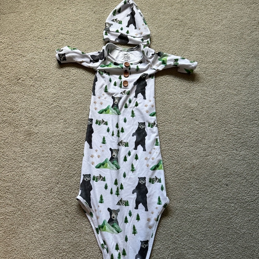Caden Lane Bear Print Kids Pajama Nightgown - White and Green